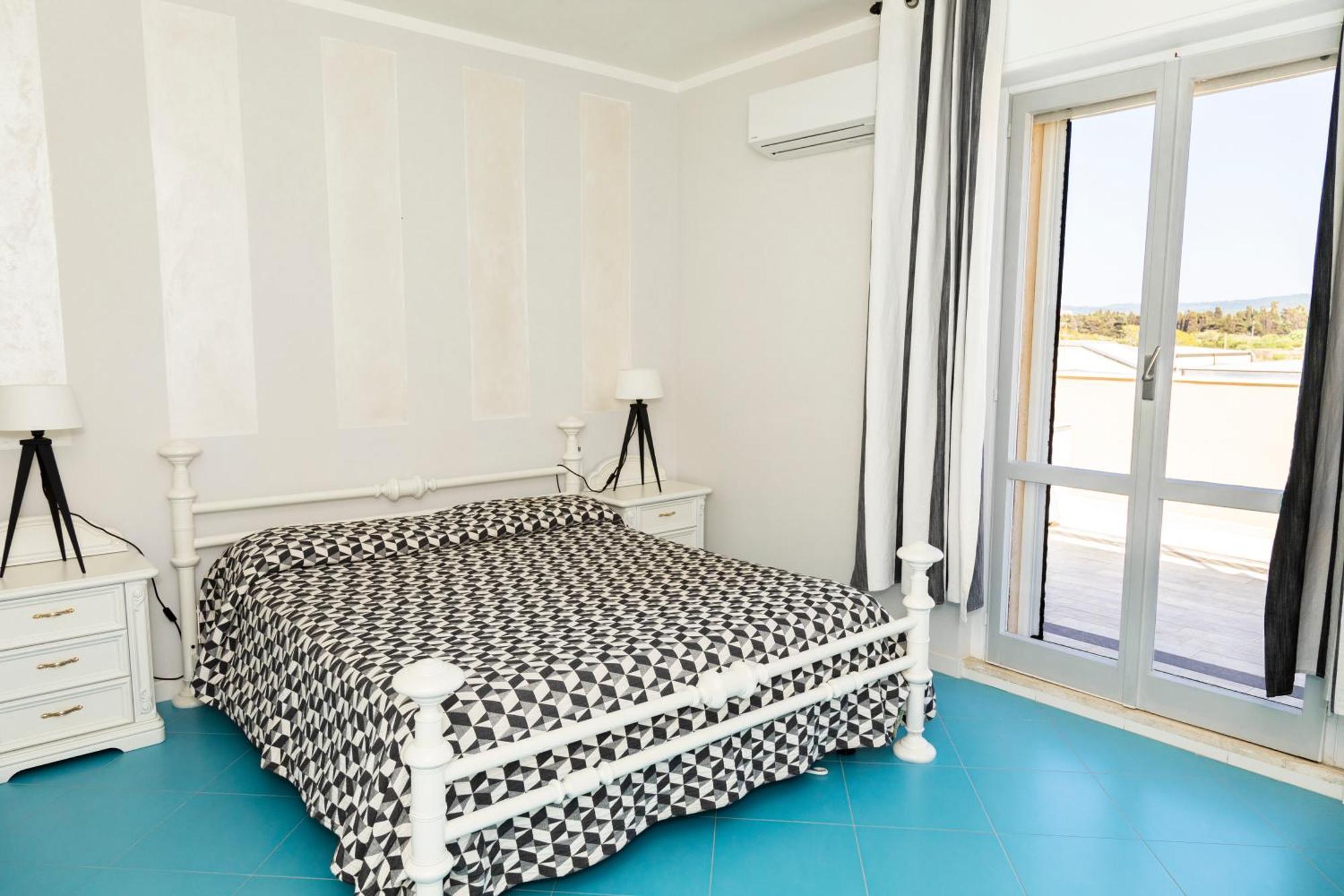 Lovealghero Stanze In Attico Vista Mare Екстериор снимка